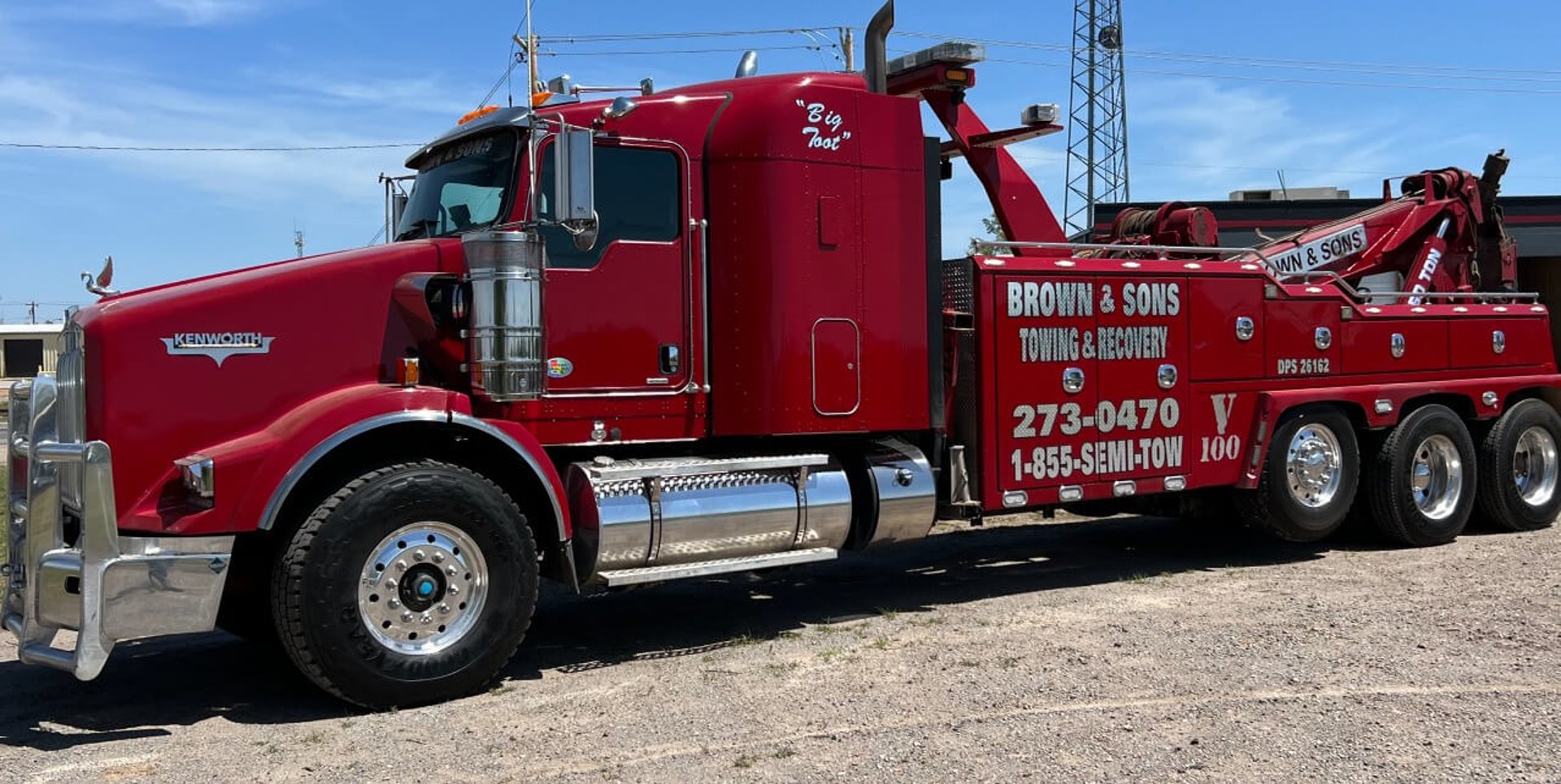 Brown & Sons heavy duty tow truck on the road in Shawnee, Oklahoma